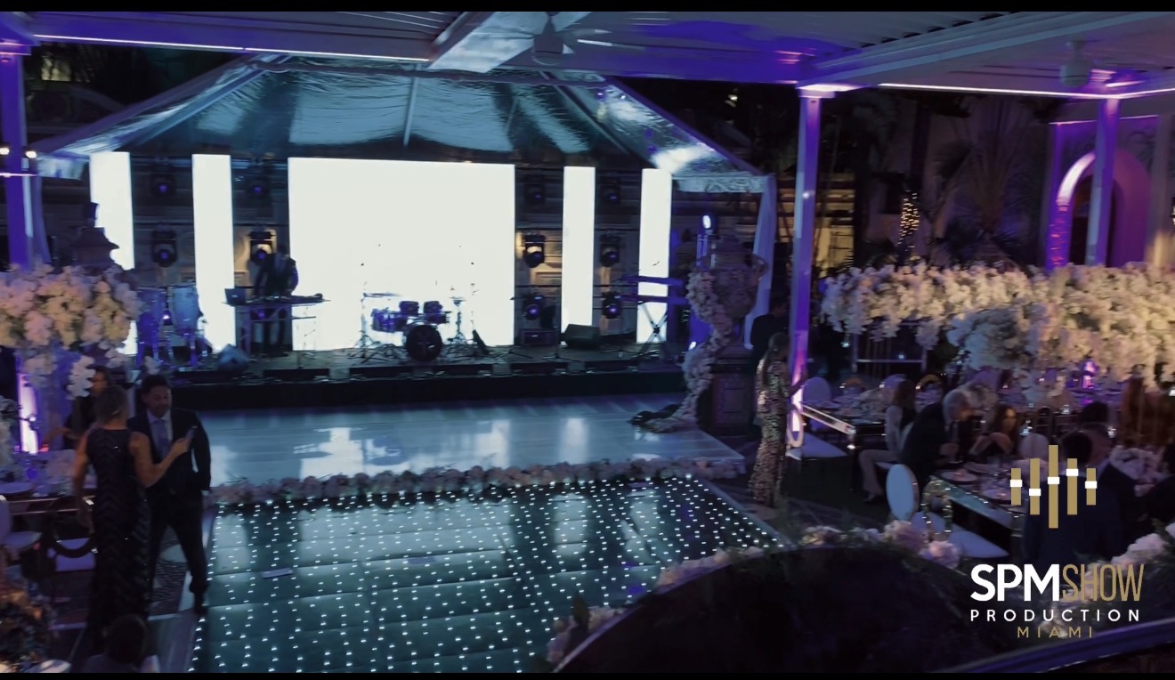 SHOW PRODUCTION MIAMI — DJ work, photo 1 of 2
