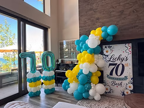 Cloud Events — Balloon Artist work, photo 1 of 3