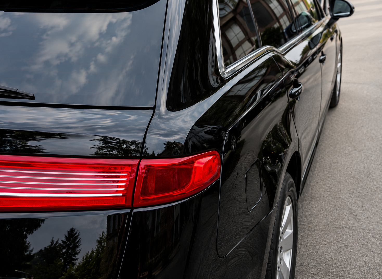 Black Car Everywhere — Transportation work, photo 5 of 6